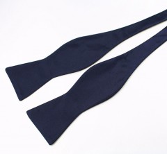    NM szatén köthető csokornyakkendő - Sötétkék 